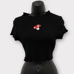 SHEIN Black Ribbed Embroidered Mushroom Short Sleeve Crop Top Size Large 8/10